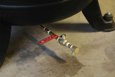 Xa-nuoc-binh-tank-may-nen-khi